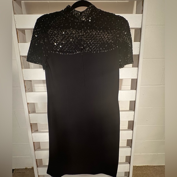 ST JOHN Evening Black Sheath Dress Size 8 Embellished Sequin Mock Neck - Picture 12 of 14